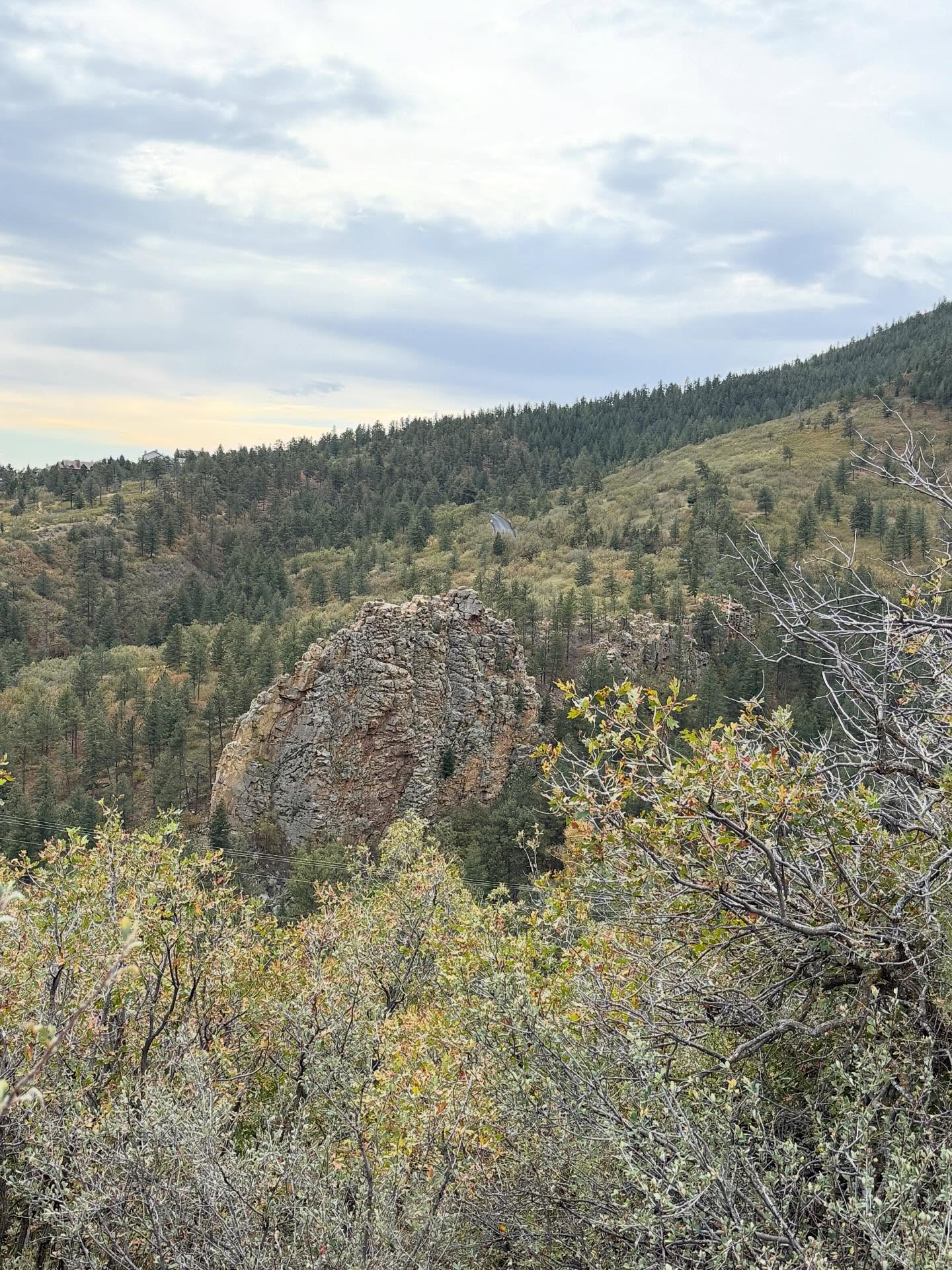 Just crushed 6 miles on a new trail! 1300 ft elevation gain in 2 hrs 41 mins 🙌🏻 #hiking #emptynesters #colorado #coloradosprings #training #grandcanyonprep